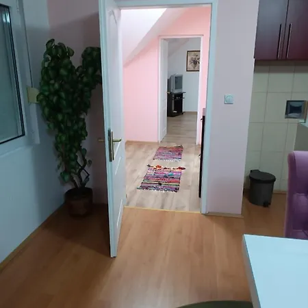 Apartment Stan Na Dan J & M